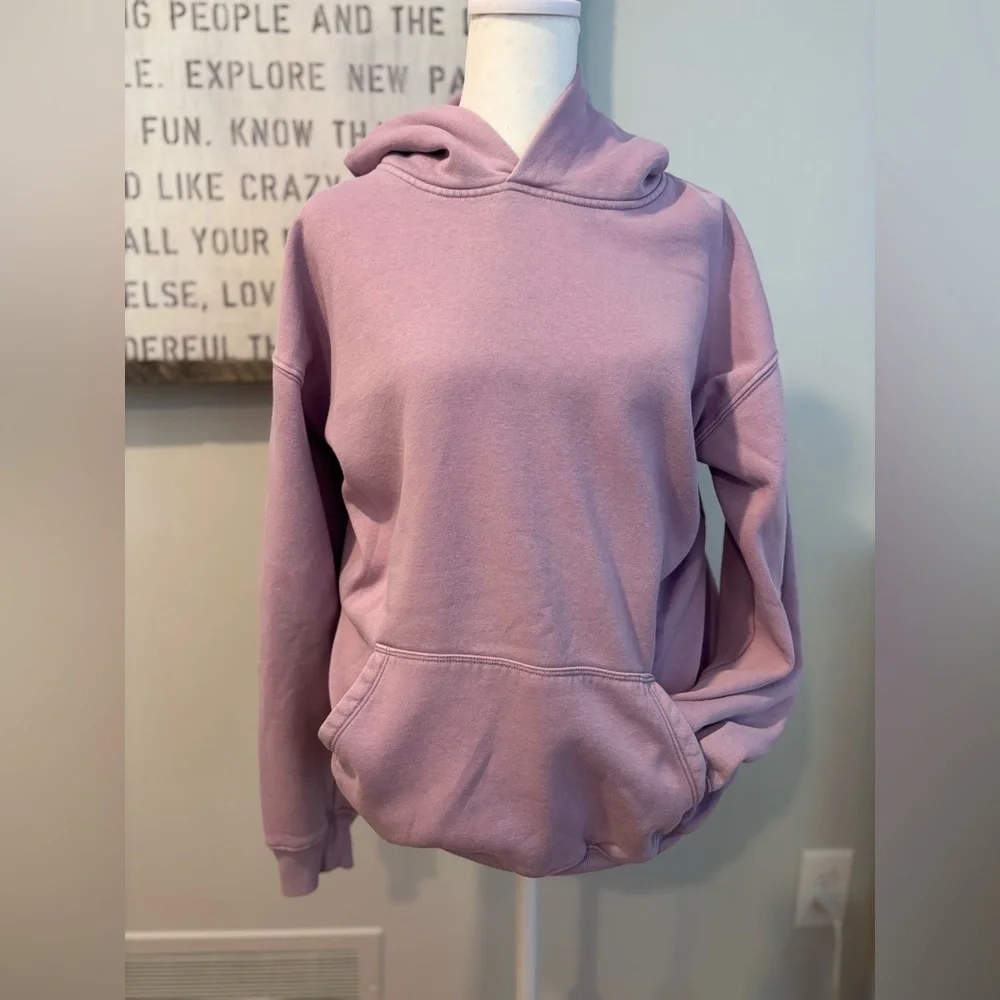 GAP Girl’s Casual Lavender Hoodie Sweater size XXL (14-16)